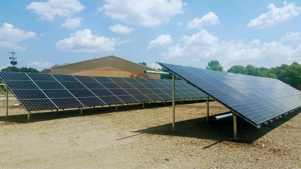 The Best Way To Clean Your Solar Panels And The Tools You Need Yellowlite 1104